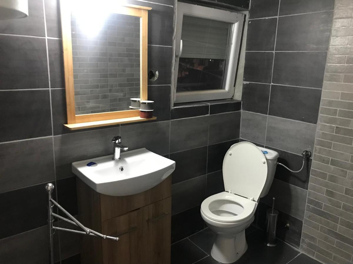 Apartment Old Town 포드고리차 외부 사진