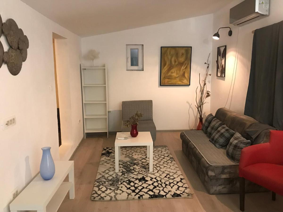 Apartment Old Town 포드고리차 외부 사진